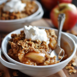 Best Apple Crisp Recipe: Simple Homemade Comfort